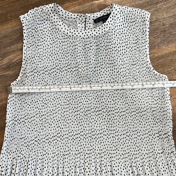 Adrianna Papell black and white top XS - Picture 4 of 12